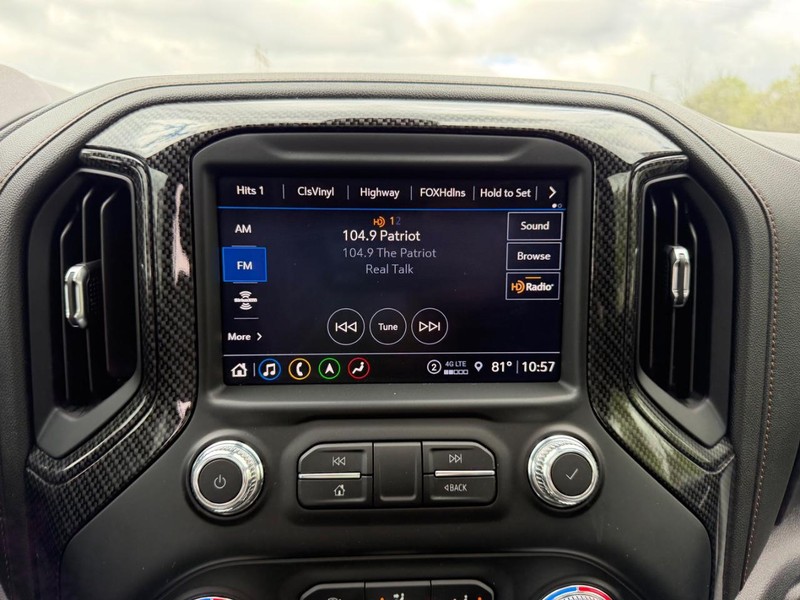 GMC Sierra 1500 Vehicle Image 13