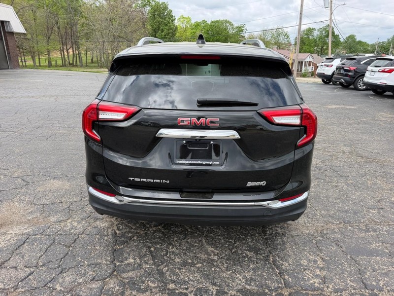 GMC Terrain Vehicle Image 04