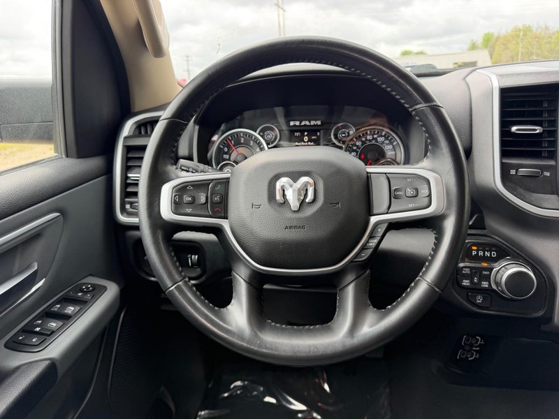 Ram 1500 Vehicle Image 09