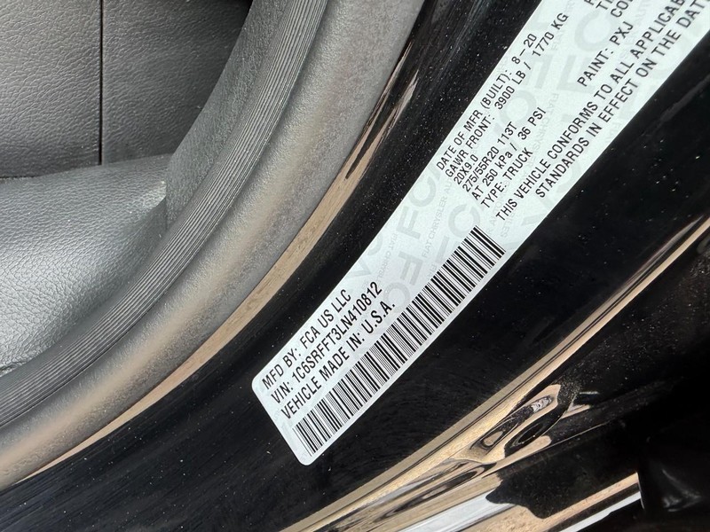 Ram 1500 Vehicle Image 20