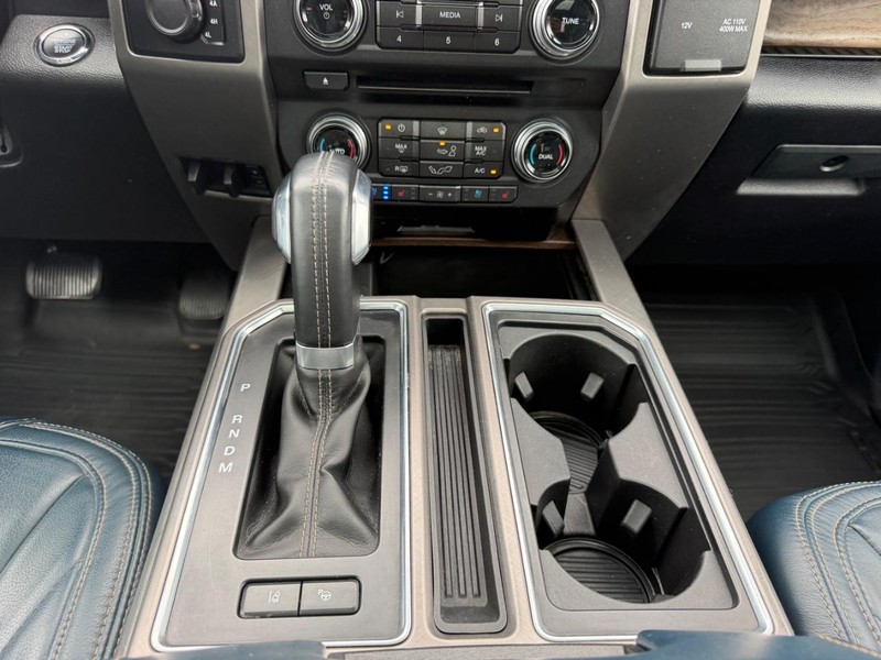 Ford F-150 Vehicle Image 15