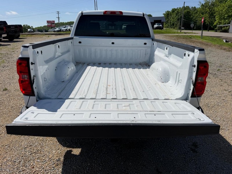 Chevrolet Silverado 1500 Vehicle Image 04