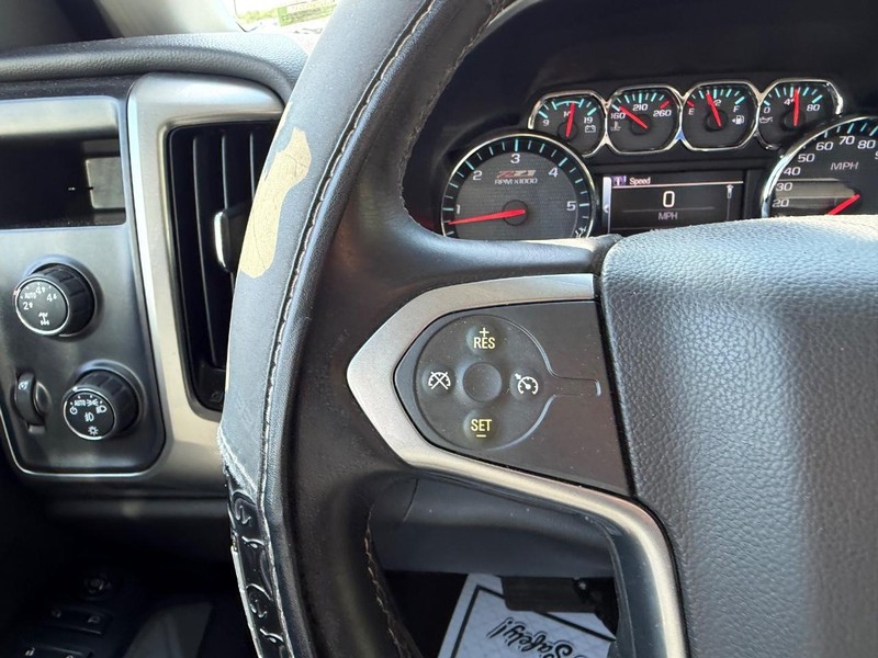 Chevrolet Silverado 1500 Vehicle Image 09