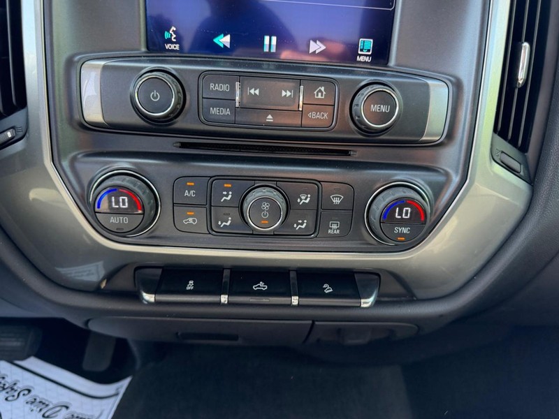 Chevrolet Silverado 1500 Vehicle Image 12