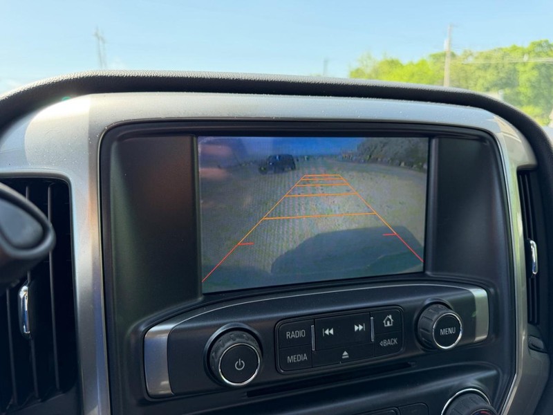 Chevrolet Silverado 1500 Vehicle Image 17