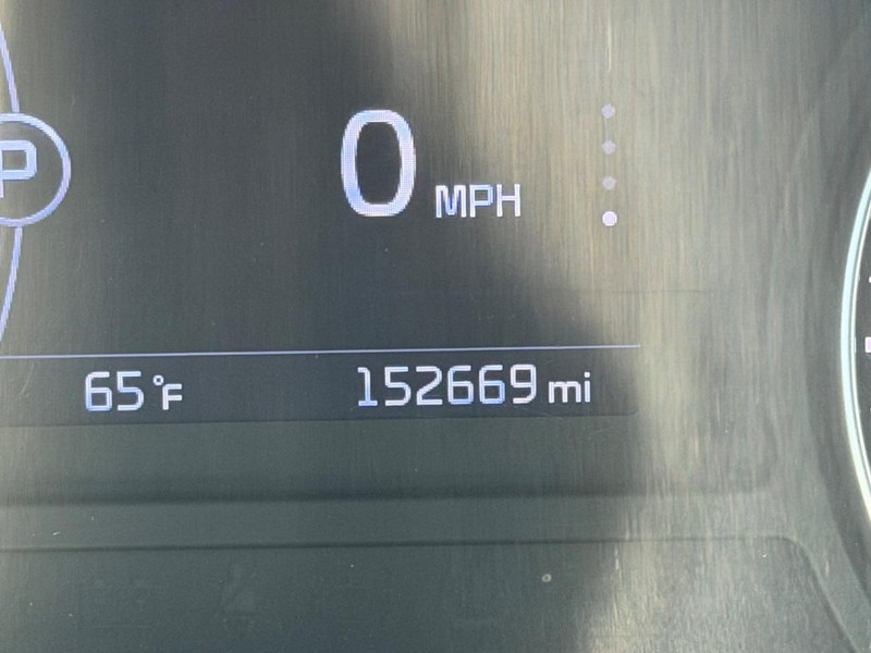 Kia Optima Vehicle Image 17