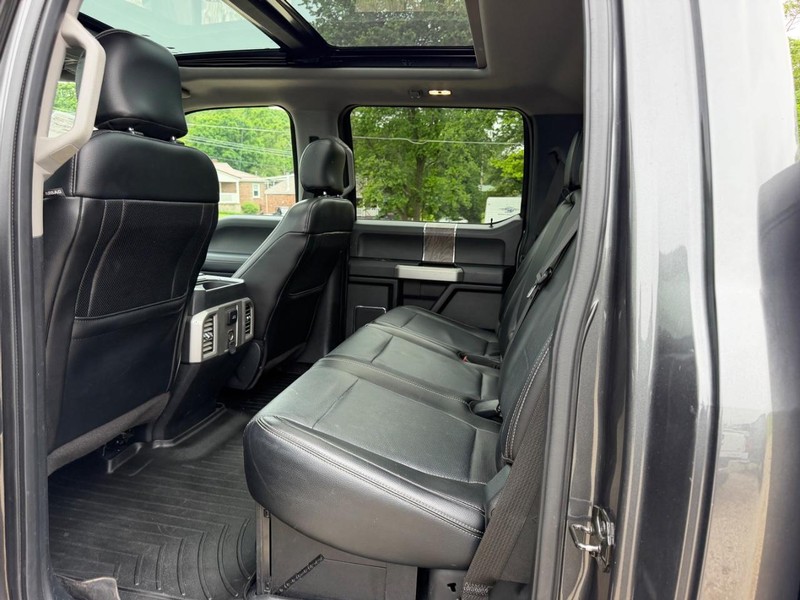 Ford Super Duty F-250 SRW Vehicle Image 07