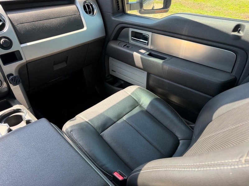Ford F-150 Vehicle Image 16