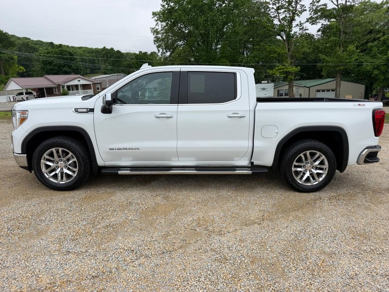 GMC Sierra 1500 Limited Vehicle Image 02