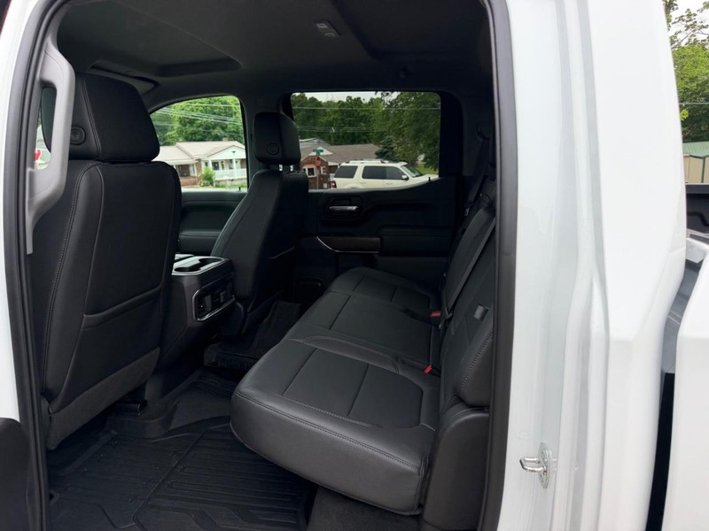 GMC Sierra 1500 Limited Vehicle Image 07
