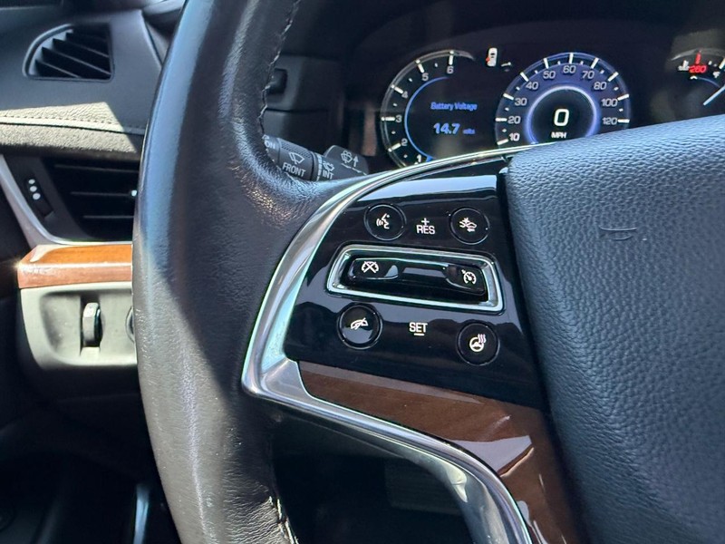 Cadillac Escalade Vehicle Image 15
