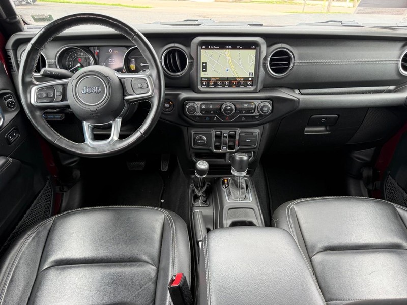 Jeep Wrangler 4xe Vehicle Image 08