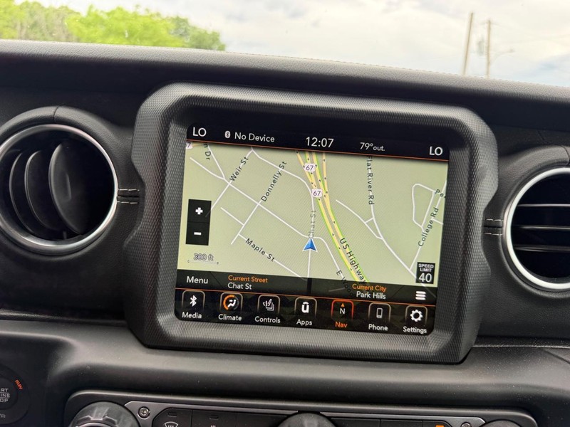 Jeep Wrangler 4xe Vehicle Image 12