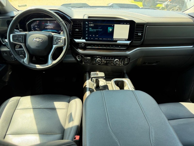 Chevrolet Silverado 1500 Vehicle Image 08