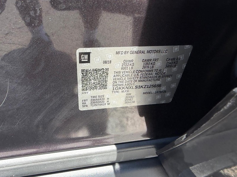 GMC Acadia Vehicle Image 25