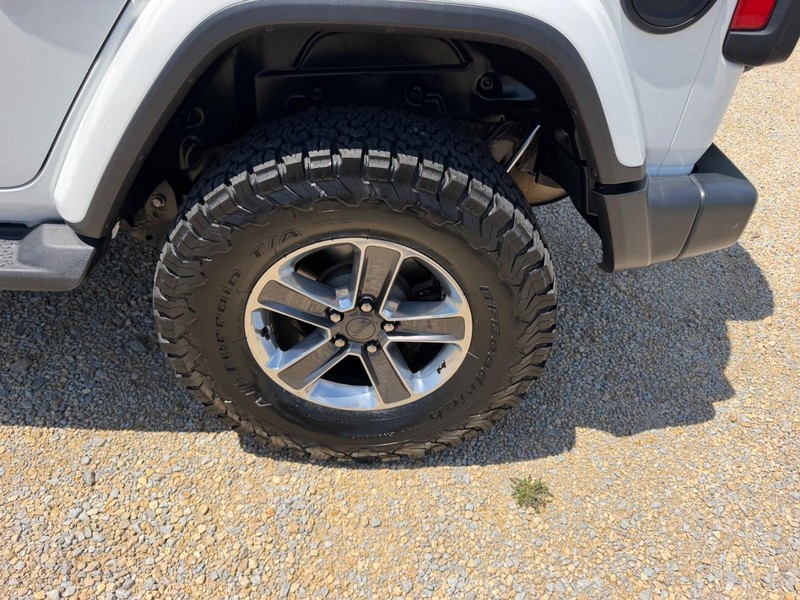 Jeep Wrangler Unlimited Vehicle Image 06