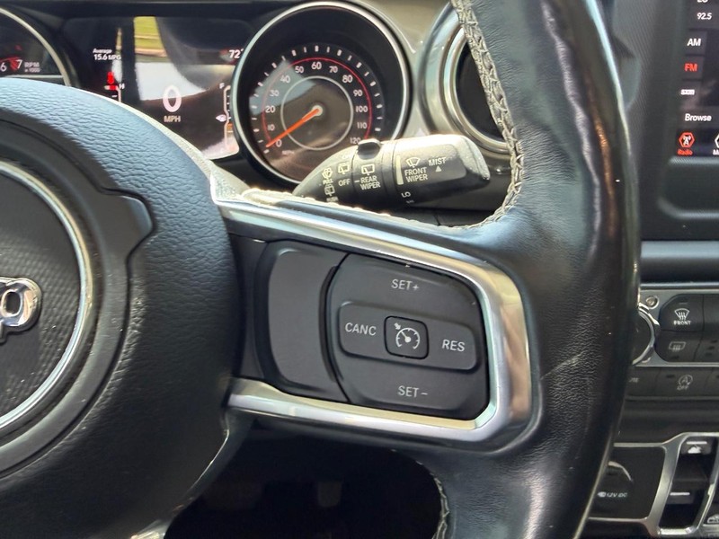 Jeep Wrangler Unlimited Vehicle Image 11
