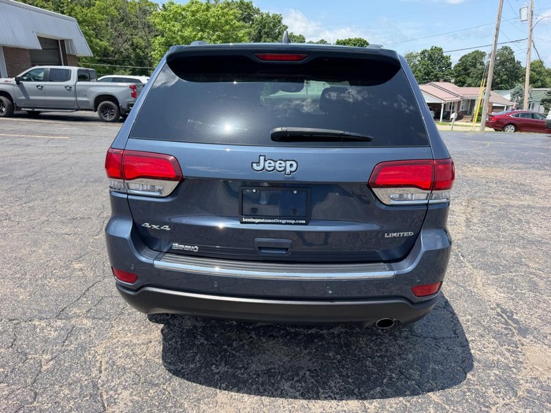 Jeep Grand Cherokee Vehicle Image 04
