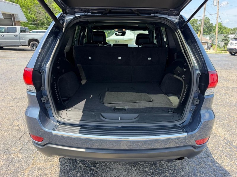 Jeep Grand Cherokee Vehicle Image 05