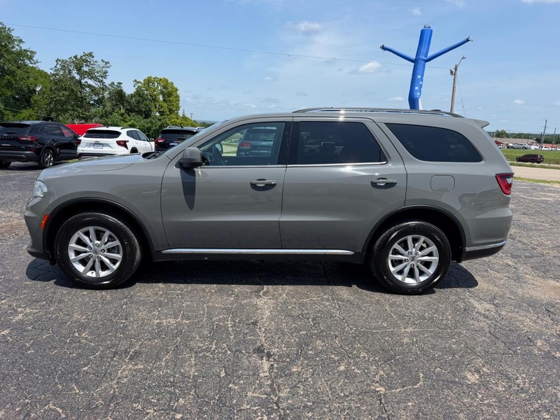 Dodge Durango Vehicle Full-screen Gallery Image 02