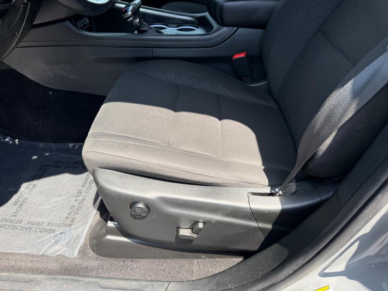 Dodge Durango Vehicle Full-screen Gallery Image 18