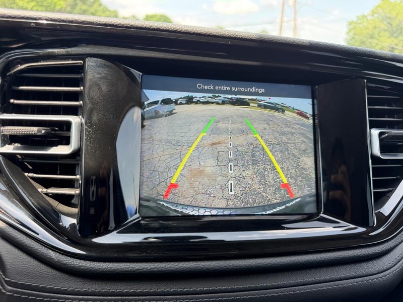 Dodge Durango Vehicle Full-screen Gallery Image 20