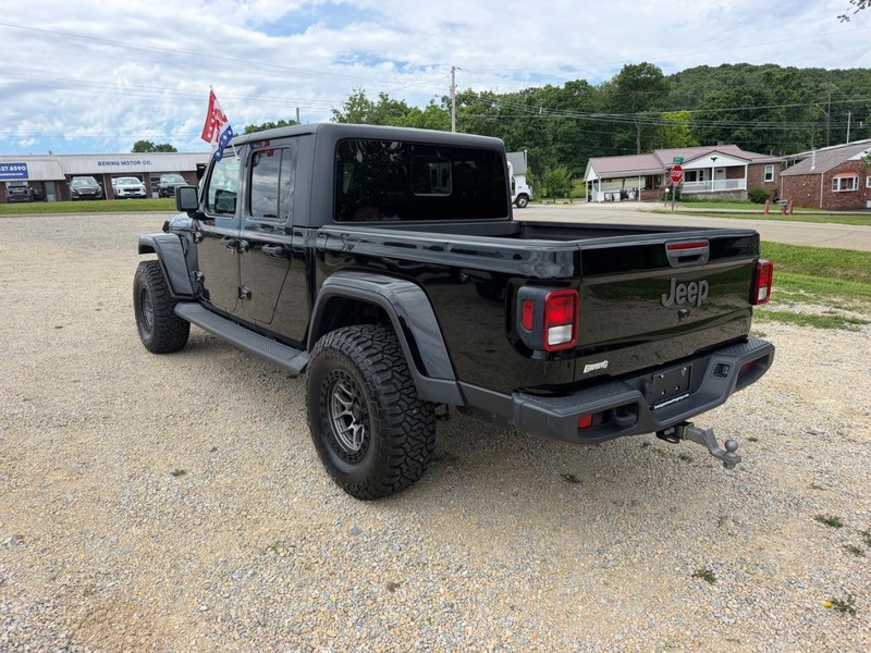 Jeep Gladiator Vehicle Image 03