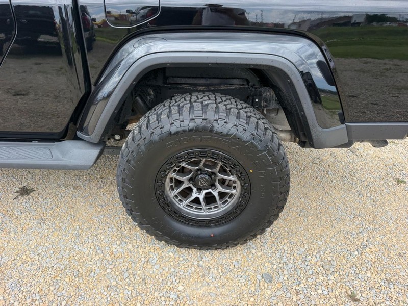 Jeep Gladiator Vehicle Image 06