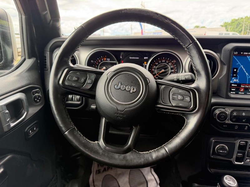 Jeep Gladiator Vehicle Image 09