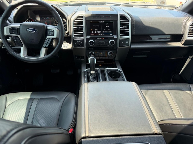 Ford F-150 Vehicle Image 09