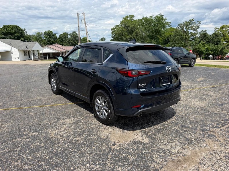 Mazda CX-5 Vehicle Image 03