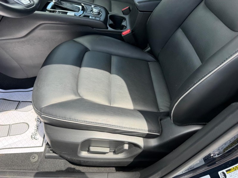 Mazda CX-5 Vehicle Image 17