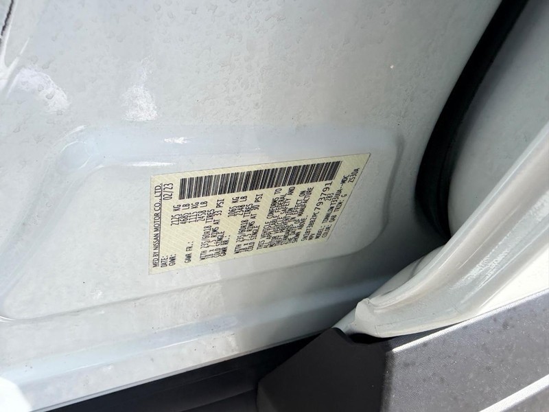 Nissan Rogue Vehicle Image 20