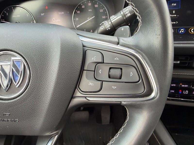 Buick Envision Vehicle Image 12