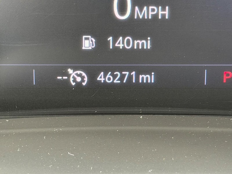 Buick Envision Vehicle Image 19
