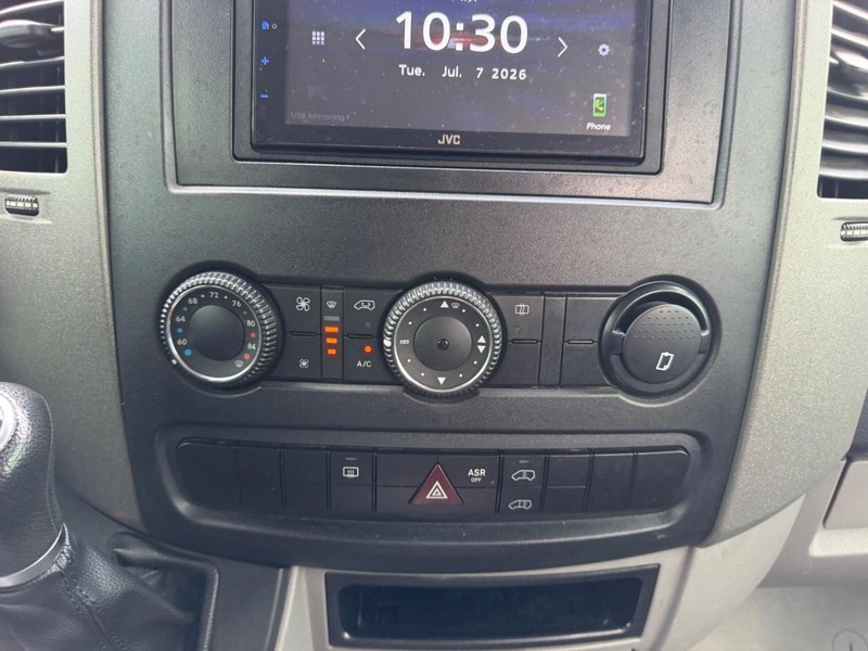 Mercedes-Benz Sprinter Van Vehicle Image 11