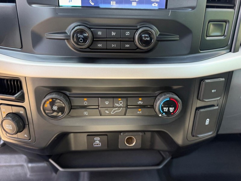 Ford F-150 Vehicle Image 13