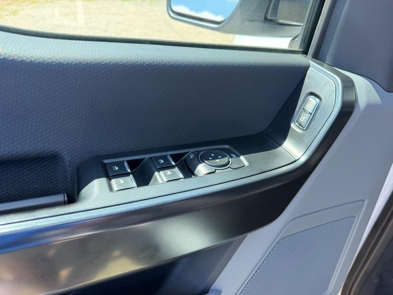 Ford F-150 Vehicle Image 15