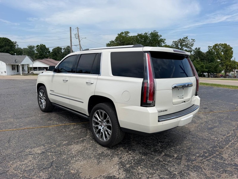 GMC Yukon Vehicle Image 03