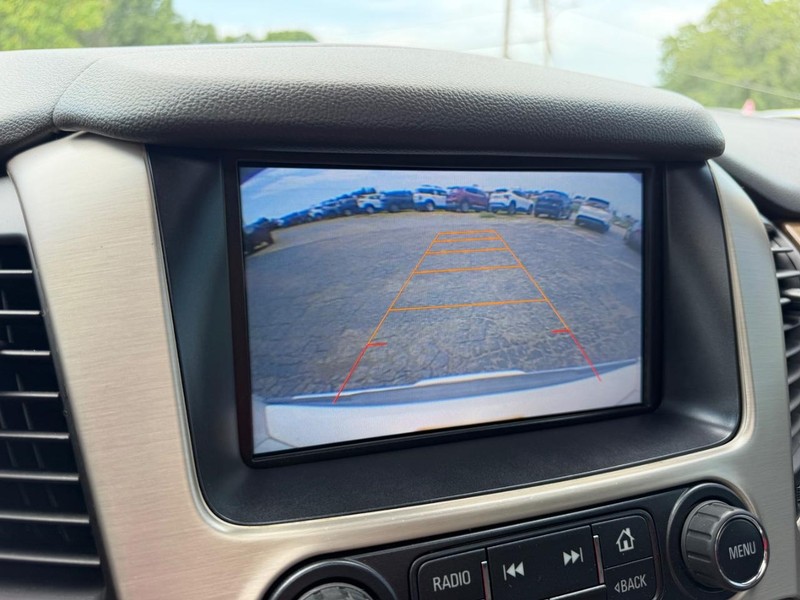 GMC Yukon Vehicle Image 23