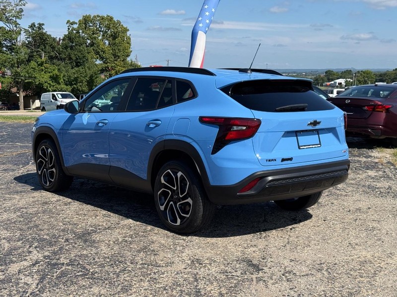 Chevrolet Trax Vehicle Image 03