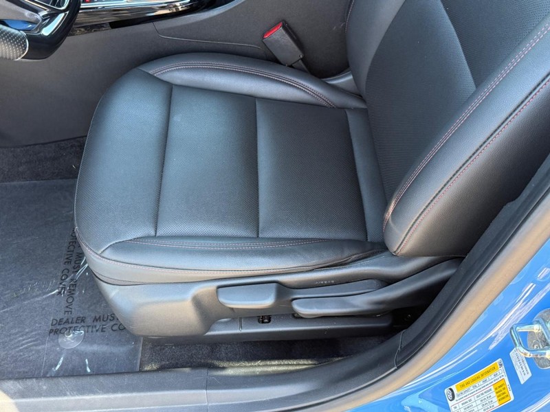 Chevrolet Trax Vehicle Image 17
