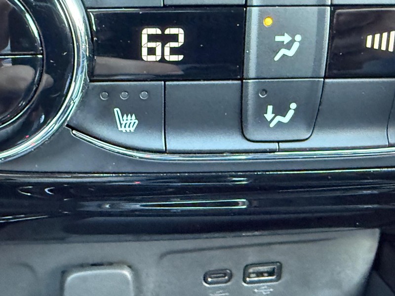 Chevrolet Trax Vehicle Image 23