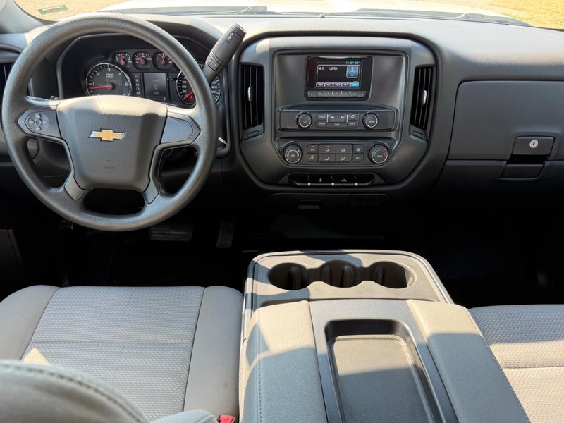 Chevrolet Silverado 3500HD Built After Aug 14 Vehicle Image 08
