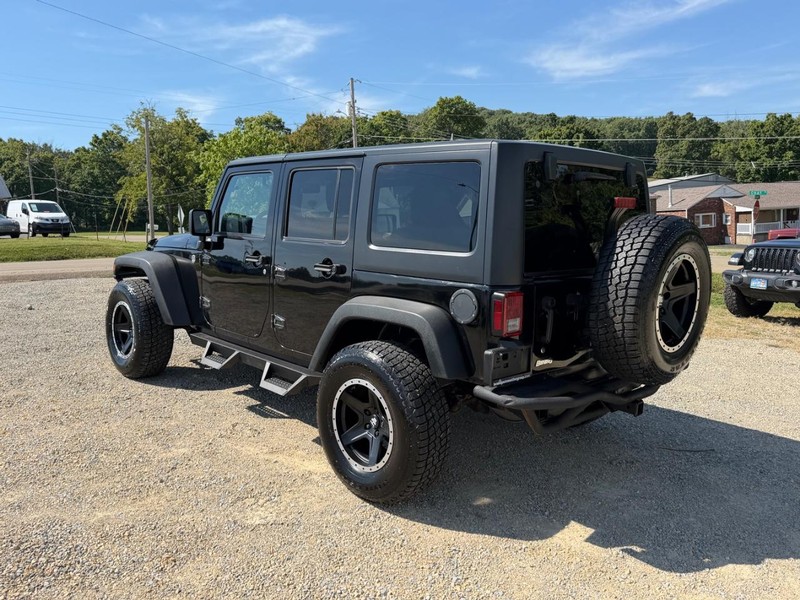 Jeep Wrangler Unlimited Vehicle Image 03