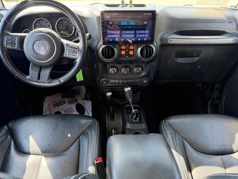 Jeep Wrangler Unlimited Vehicle Image 08