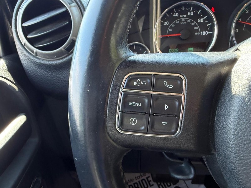 Jeep Wrangler Unlimited Vehicle Image 10