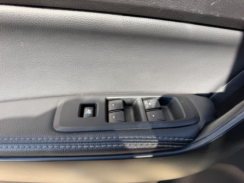 Ford Ranger Vehicle Image 16