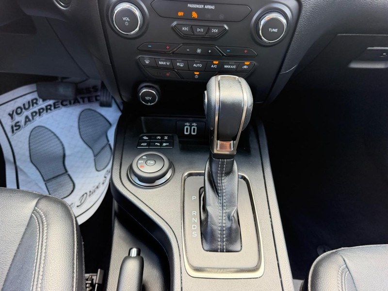 Ford Ranger Vehicle Image 14