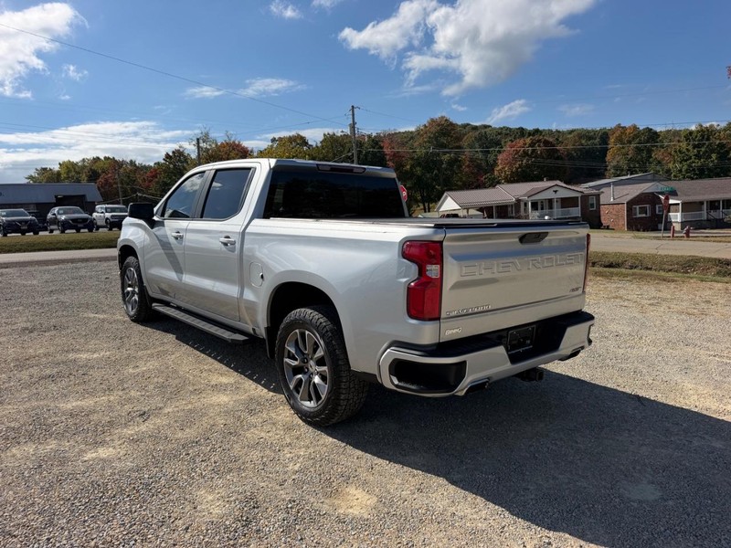 Chevrolet Silverado 1500 Vehicle Image 03